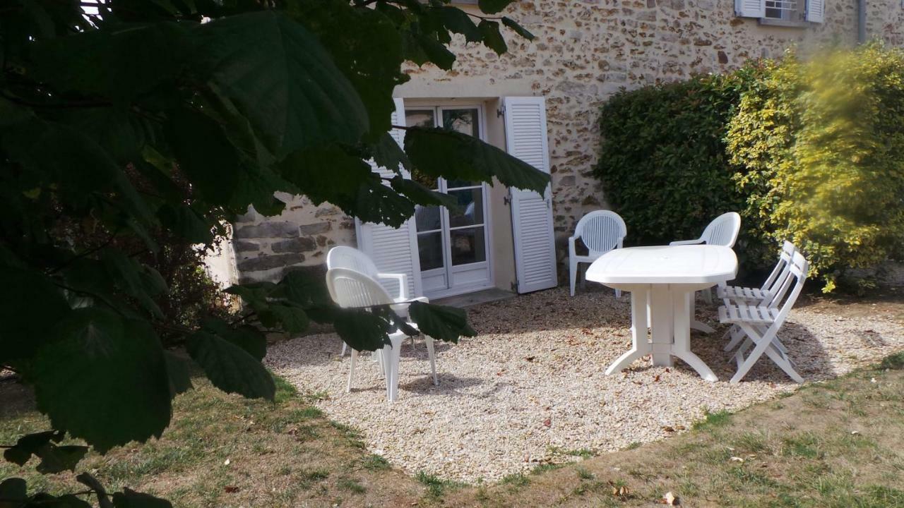 La Croix De La Jarrie Villa Chatres  Exterior photo